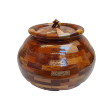 Load image into Gallery viewer, Segmented Pot with lid - 344 pieces - Brian Muffet