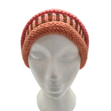 Load image into Gallery viewer, Hand knitted hat #152 - Loris Abercrombie
