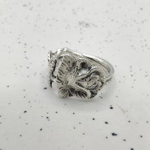 Load image into Gallery viewer, Hildesheim Rose Spoon Ring - Silver Rose Jewellery