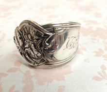 Load image into Gallery viewer, silver ring