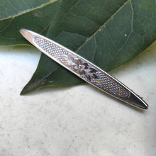 Load image into Gallery viewer, Vintage sterling silver bar brooch