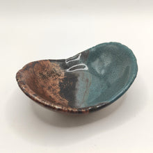 Load image into Gallery viewer, Ceramic trinket dish - green and copper - Rachel Buxton