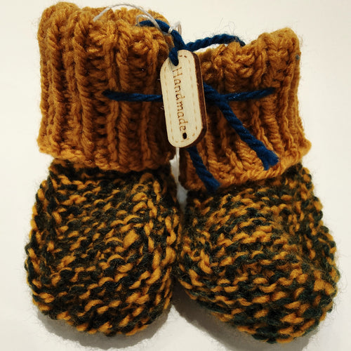Baby Boots - Hand knitted - Mustard cuff - Mustard black specklesock