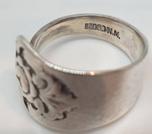 Load image into Gallery viewer, Vintage Norwegian Silver ring - Dovre Pattern