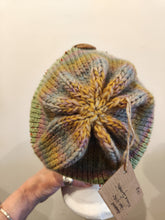 Load image into Gallery viewer, Hand knitted hat #183 - Loris Abercrombie