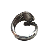 Load image into Gallery viewer, Vintage Gorham Sterling Silver Spoon ring with Holly 