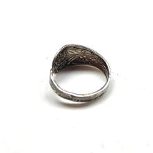 Load image into Gallery viewer, Vintage Sterling Silver Pikes Peak Souvenir Spoon ring - size O