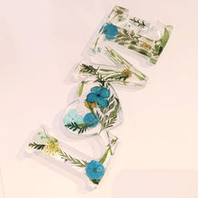 Load image into Gallery viewer, Resin Art Love Sign - Belong Design