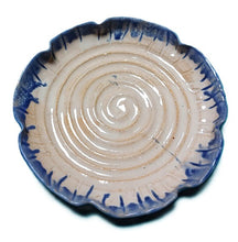 Load image into Gallery viewer, Blue  &amp; White Flower rim plate plate - Tatty K