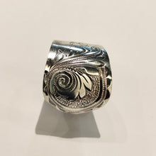 Load image into Gallery viewer, Art Nouveau spoon ring - size P