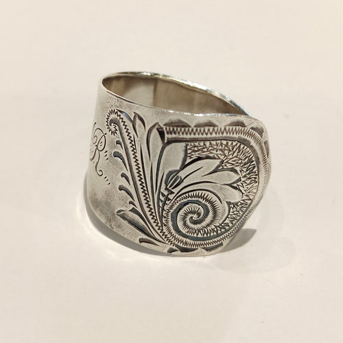 Art Nouveau spoon ring - size P