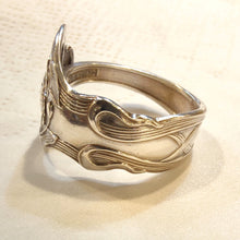 Load image into Gallery viewer, side view of silver spoon ring