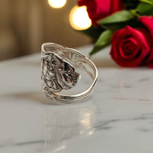 Load image into Gallery viewer, 1908 Antique Sterling Silver Fleur de Lis Spiral Spoon Ring - Size R