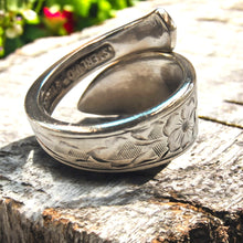 Load image into Gallery viewer, Vintage Steiff Sterling Silver Spoon Ring - size L