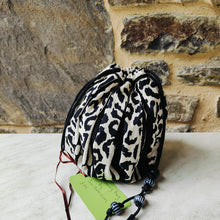 Load image into Gallery viewer, Black and White Evening Bag - Pen Morrison