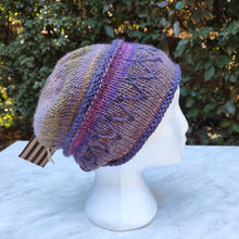 Load image into Gallery viewer, Hand knitted hat #145 - Loris Abercrombie