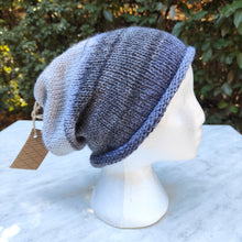 Load image into Gallery viewer, Hand knitted hat #137 - Loris Abercrombie