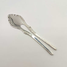 Load image into Gallery viewer, Vintage sterling silver hair pin - Silver Rose Jewellery