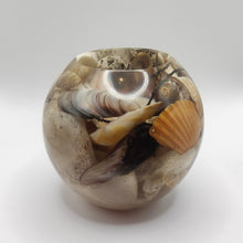 Load image into Gallery viewer, Ocean shells candle holder - Belong Design