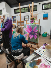 Load image into Gallery viewer, One Day Workshop: Big Blooms Acrylic Painting with Robin Hicks; 2 August 10am -4pm