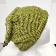 Load image into Gallery viewer, Hand knitted hat #160 - Loris Abercrombie