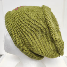 Load image into Gallery viewer, Hand knitted hat #160 - Loris Abercrombie