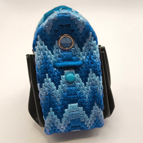 Bargello coin purse - blue - Helen Kuster
