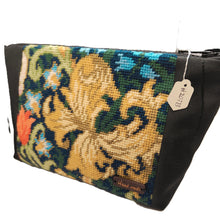 Load image into Gallery viewer, Tapestry zippered purse - Lily - Helen Kuster