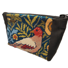 Load image into Gallery viewer, Tapestry zippered purse - Bird - Helen Kuster