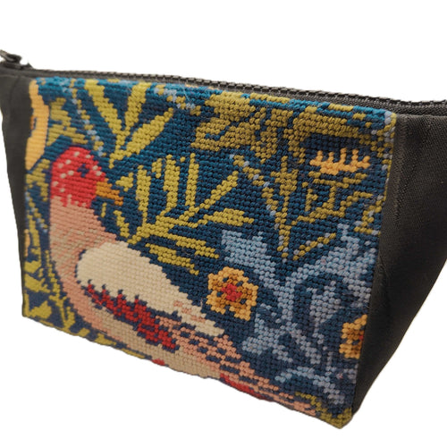 Tapestry zippered purse - Bird - Helen Kuster