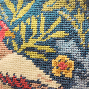 Tapestry zippered purse - Bird - Helen Kuster