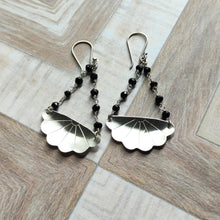 Load image into Gallery viewer, Japanese Iced Tea Spoon Earrings – Black Spinel Beads