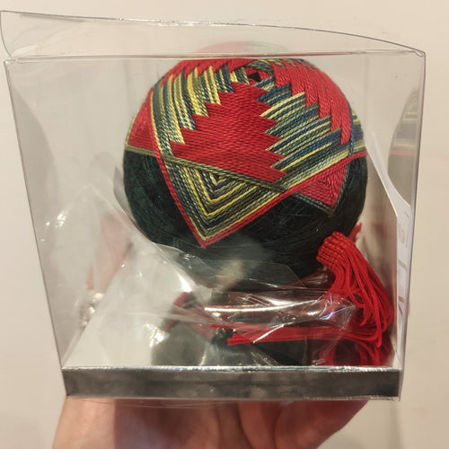 Temari -Reds and Greens - Annie Reid