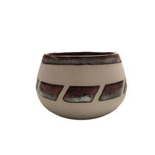 Load image into Gallery viewer, Earthline Mini Pot - Rachel Buxton