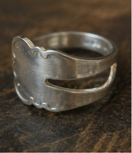 Load image into Gallery viewer, TH Marthinsen Vintage Norwegian Silver Ring - Silver Rose Jewellery