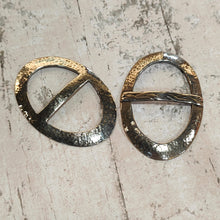 Load image into Gallery viewer, Hammered Sterling Silver Plaited Bar Scarf Ring – Rob Morrison