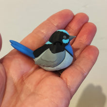 Load image into Gallery viewer, Articulated 3D printed Superb Fairy Wren