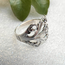 Load image into Gallery viewer, Viking Rose Norwegian spoon ring