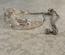 Load image into Gallery viewer, Antique Violet Sterling Silver Spoon Handle Bracelet