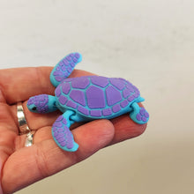 Load image into Gallery viewer, Articulated 3D printed Turtle - Blue and Purple