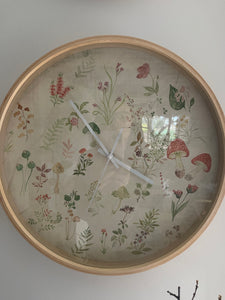 Hand-Painted Japanese Watercolour Clock on Rice Paper – 40cm - Na Han
