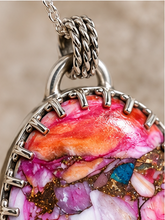 Load image into Gallery viewer, Spiny Oyster Turquoise pendant with sterling silver chain and three-ring twisted bail