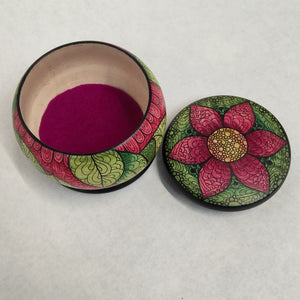 Hand drawn mini round pot in red and green #2 - Helen Kuster