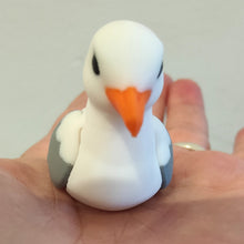 Load image into Gallery viewer, Articulated 3D printed Seagull