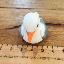 Load image into Gallery viewer, Articulated 3D printed Seagull