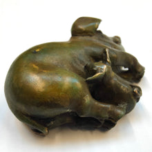 Load image into Gallery viewer, Sow and Piglet- bronze miniature by Silvio Apponyi