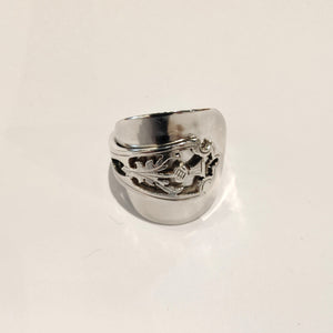 Scottish Sterling Silver Shield Ring (1957) - size U
