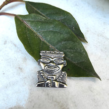 Load image into Gallery viewer, Vintage Sterling Silver Tribal Brooch