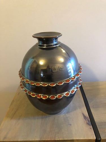 Hand built decorative pottery jar - Rodney Kirk