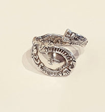 Load image into Gallery viewer, Vintage Sterling Silver Spoon ring - size R - Silver Rose Jewellery
